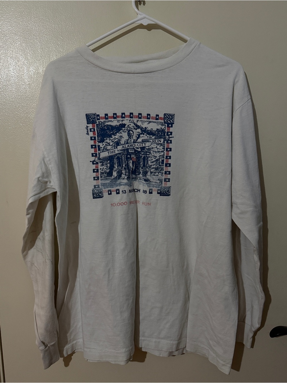 White Long-Sleeve Graphic Tee - Alamo City Run
